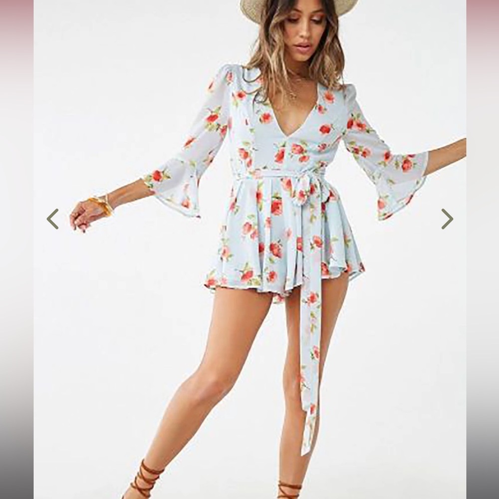 Forever 21 Floral Romper 🌺